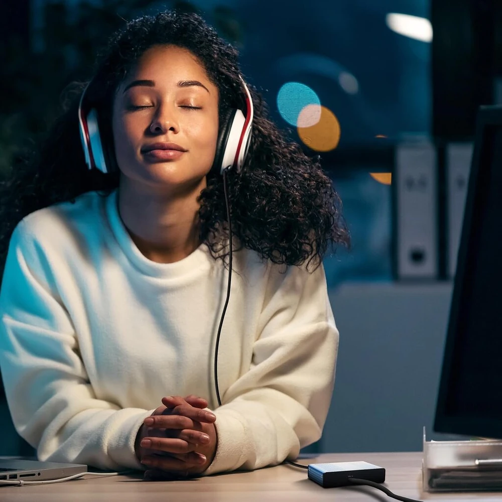 Stiprintuvas Retoo išorinė garso plokštė 7.1 erdvinio garso stereo audio adapteris su garso reguliavimo jungtimi ausinėms, mikrofonui ir mikrofono nutildymo funkcija, skirta pc