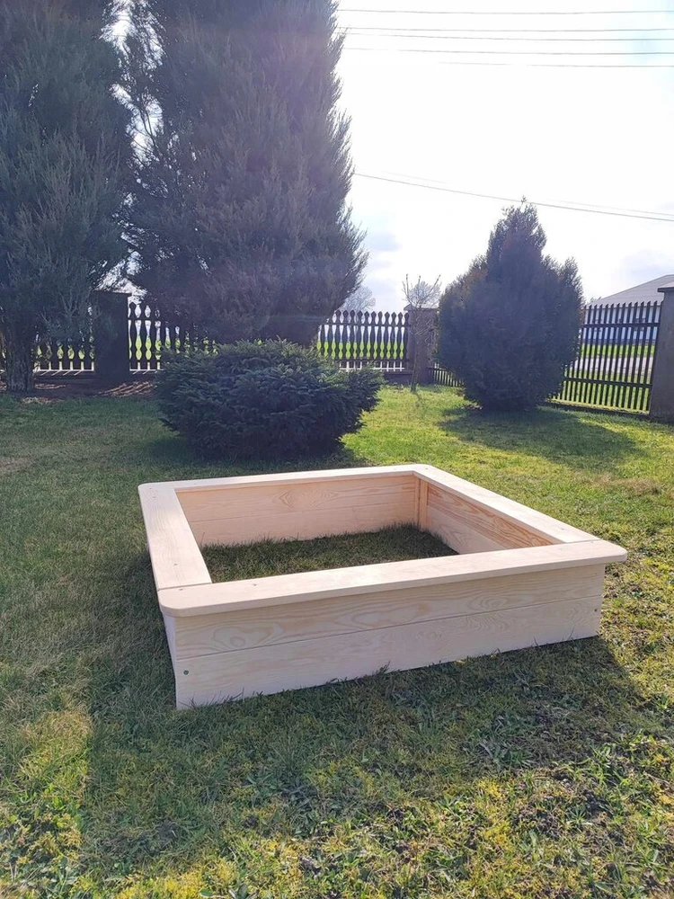 SMĖLIO DĖŽĖ 120*120*26,3 NEDAŽYTA ŠLIFUOTA RŪŠIS IR
