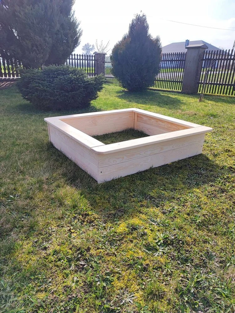 SMĖLIO DĖŽĖ 120*120*26,3 NEDAŽYTA ŠLIFUOTA RŪŠIS IR
