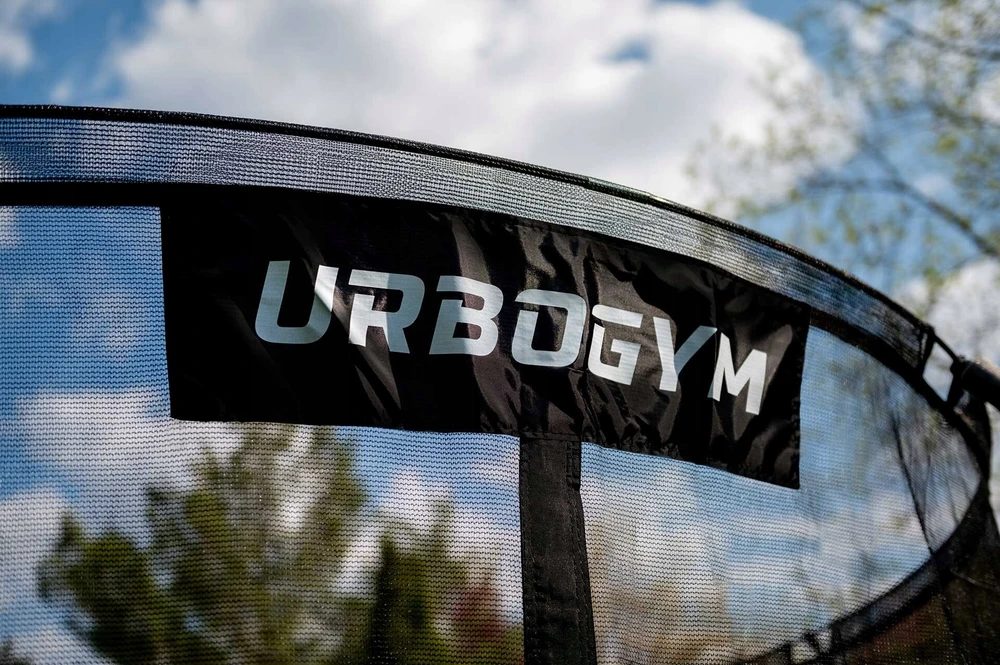SODO BATUTAS SU VIDINIU TINKLU VAIKŲ SODUI 14 PĖDŲ 435 CM