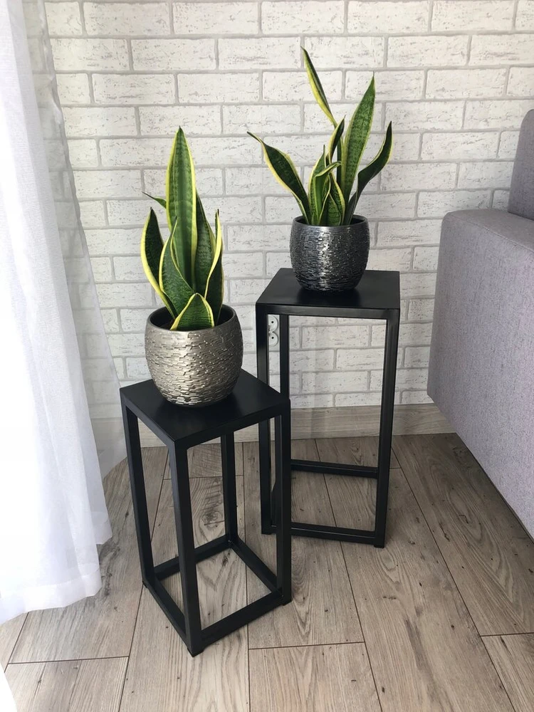 Stovas gėlėms metalinis juodas, loft stiliaus