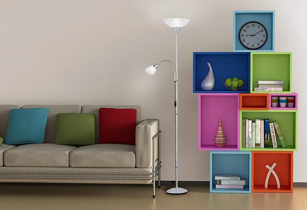 Trio Lighting Reality Leuchten R4393 87 prožektorius su skaitymo lempute 1 x E27 ir 1 x E14 sidabrinis, gaubtai balti