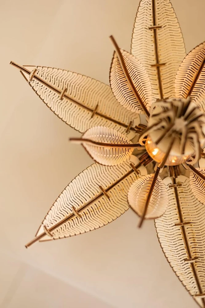 Ugears Medinis 3d Dėlionės "ugninė Gėlė" su Led Apšvietimu