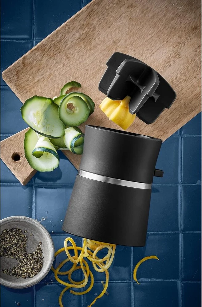 Wmf Gourmet spiralinis pjaustytuvas su likučių laikikliu 14 cm, rankinis daržovių makaronų, cukinijų spiralinis pjaustytuvas, juostelės ir spiralės