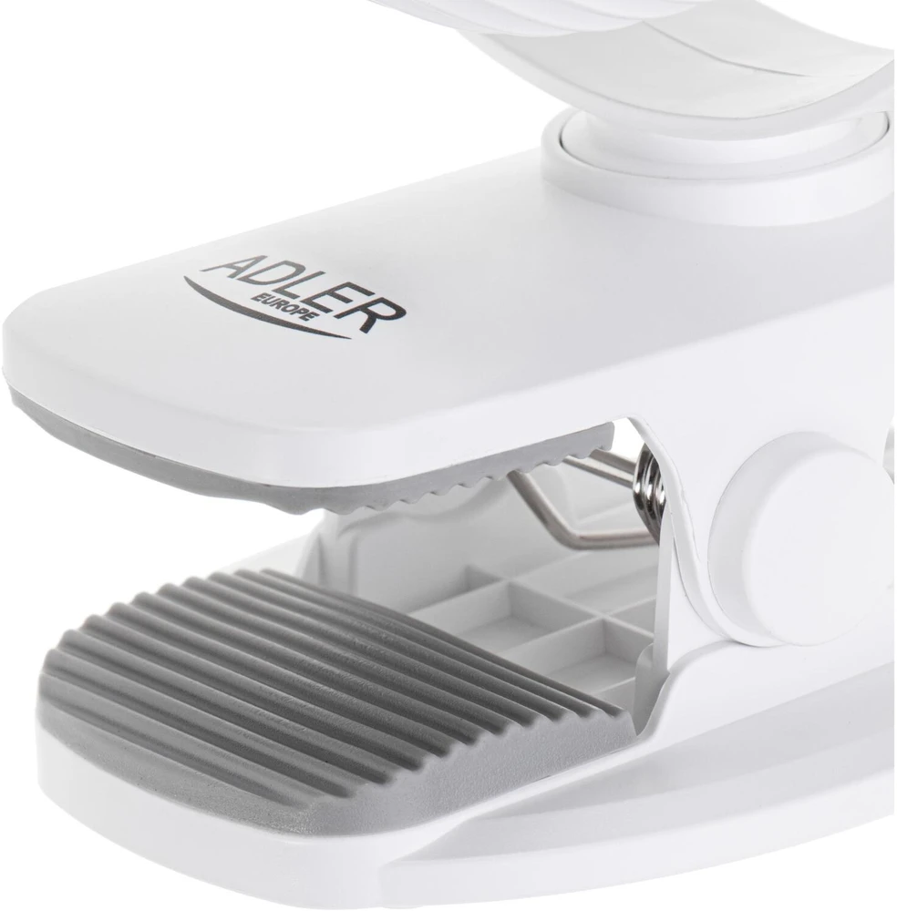 Adler AD 7335 Baterijos ventiliatorius 5/12,7 cm su spaustuku - USB / LED