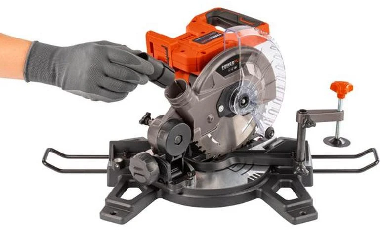 Stalinis pjūklas Powerplus Dual Power Powdp2550 20 V 210 mm