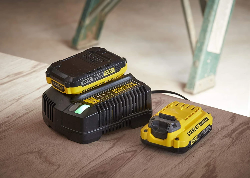 Stanley ST IMPACT ATSUKTUVAS V20 165Nm 2x1.5Ah DĖŽĖ SFMCF800C2