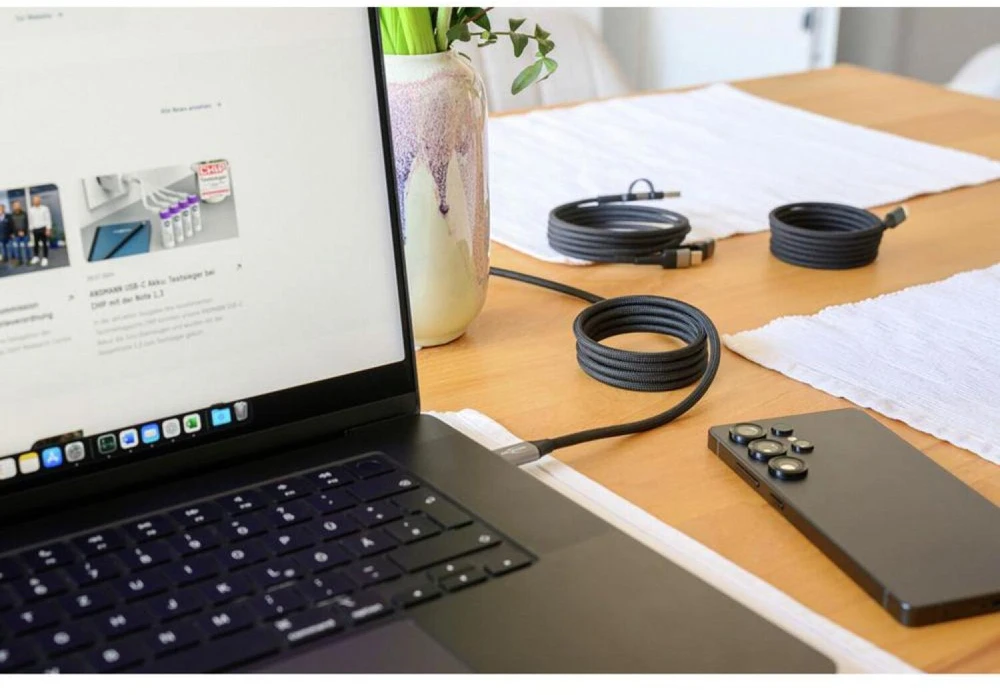 Ansmann 1700-0188 kabelis USB 1,2 m USB A/USB C USB C/Lightning juoda, sidabrinė