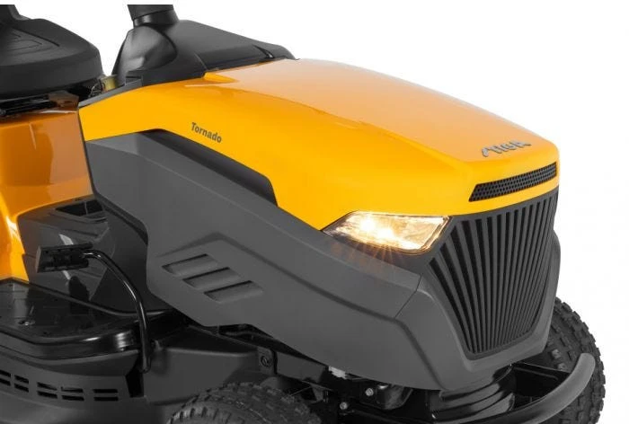 Vejos traktorius Stiga Tornado 398; 7,5 kW; automatinė pavarų dėžė + Alyva