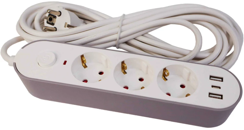 Besk Prailgintuvas 3 kontaktų + 2 USB+Type-C 5 m a su jungiklio laidas 3Gx1,0 mm
