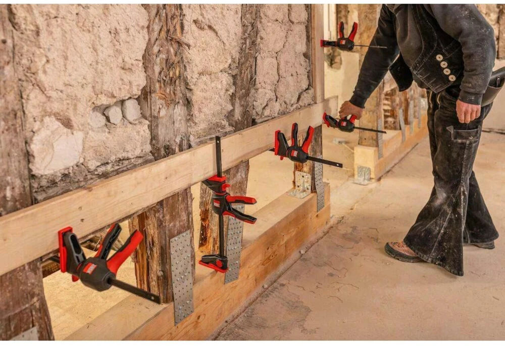 Spaustuvai su pasukama rankena BESSEY 150/80