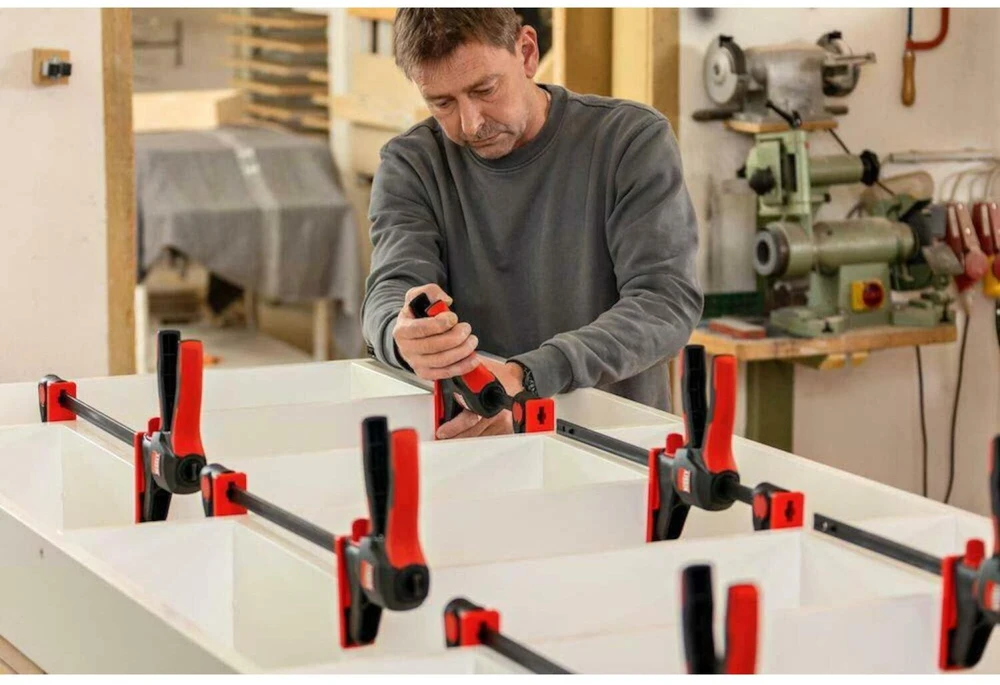 Spaustuvai su pasukama rankena BESSEY 150/80