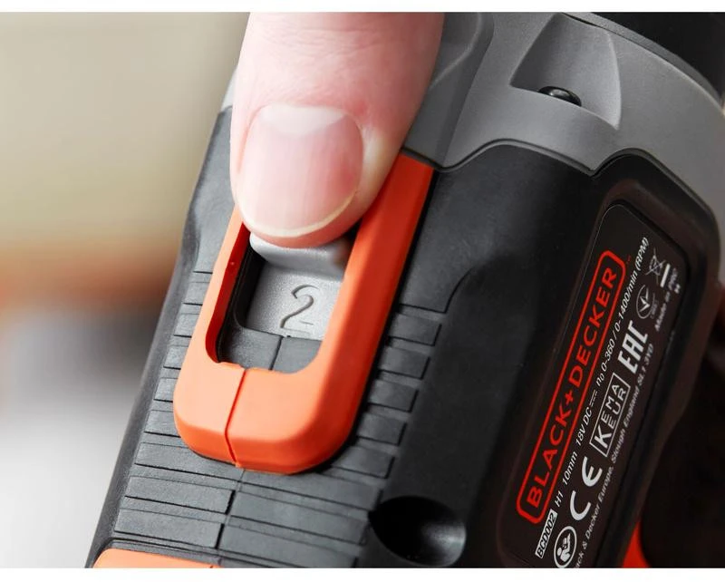 Black & Decker Juodas & Decker Suktuvas-gręžtuvas Juodas & Decker BCD001C1-QW; 18 V; 1x1,5 Ah akum.+ pakrovėjas
