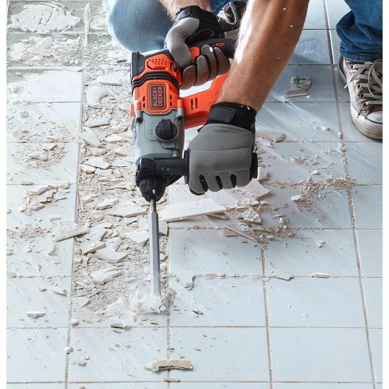 Black & Decker Juodas & Decker Perforatorius Juodas & Decker BCD900D1S-QW; 1,2 J; SDS-plus; 18 V; 1x2,0 Ah akum.+ pakrovėjas