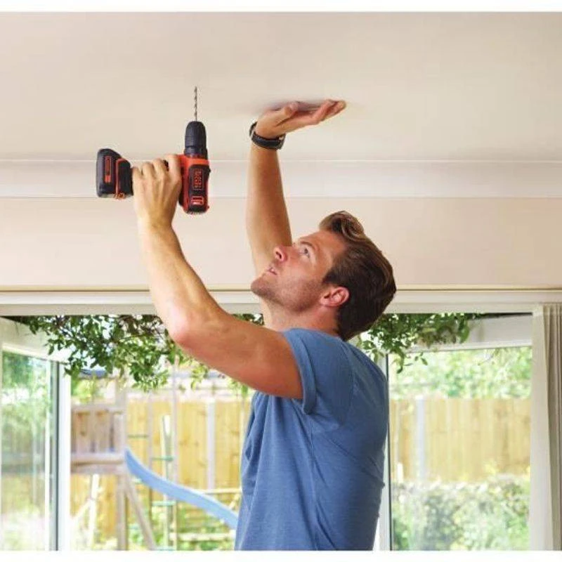 Black & Decker Juodas & Decker Juodas + DECKER 10.8V GRĄŽAS / GRĄŽAS + PRIEDAI 100 vnt.