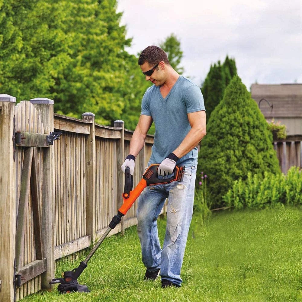 Black & Decker Juodas & Decker Akumuliatorinė žoliapjovė STC1820ESTC1820EPC 18 V 2 Ah 28 cm, Juodas & Decker
