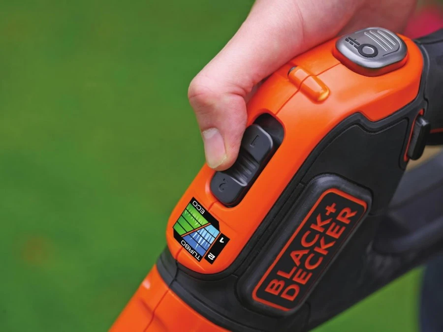 Black & Decker Juodas & Decker Akumuliatorinė žoliapjovė STC1820ESTC1820EPC 18 V 2 Ah 28 cm, Juodas & Decker