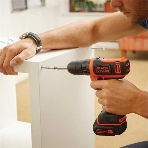 Black & Decker Juodas & Decker BDCDD12K cordless screw driller + case + rechargeable battery 1.5Ah