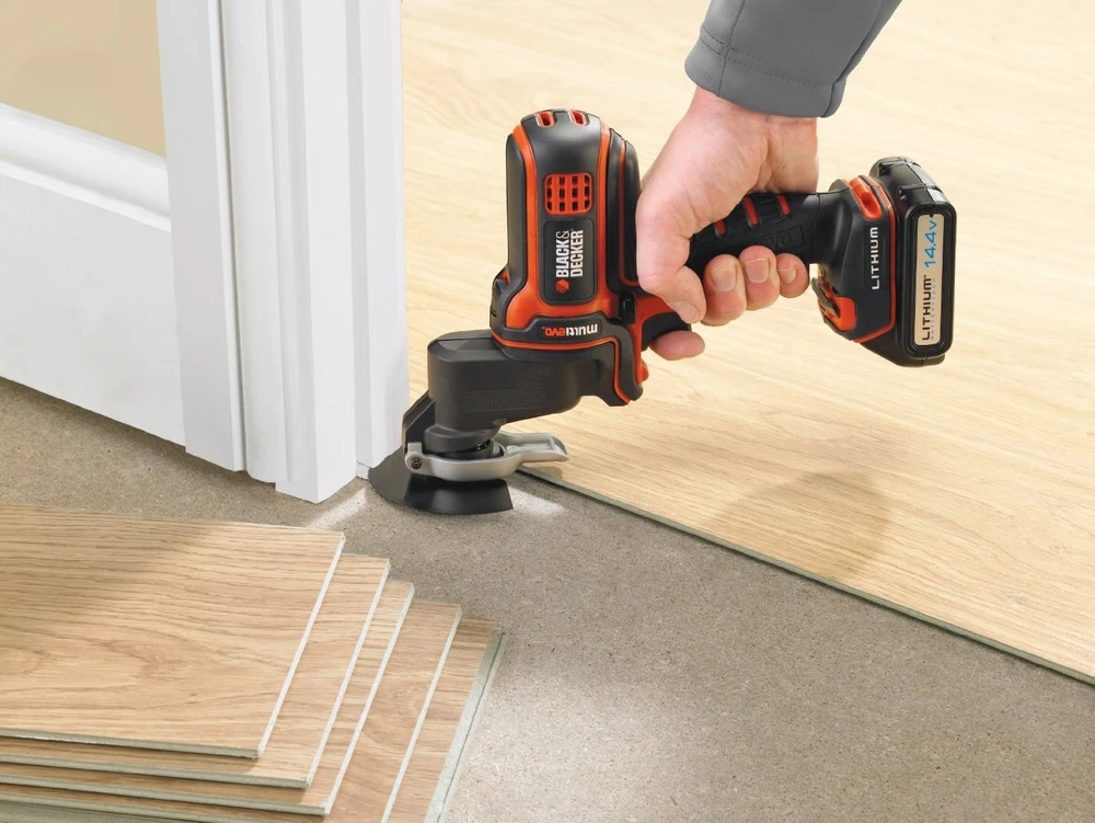 Black & Decker Juodas & Decker Vibracinis įtaisas MTOS4 Multievo™, Juodas & Decker