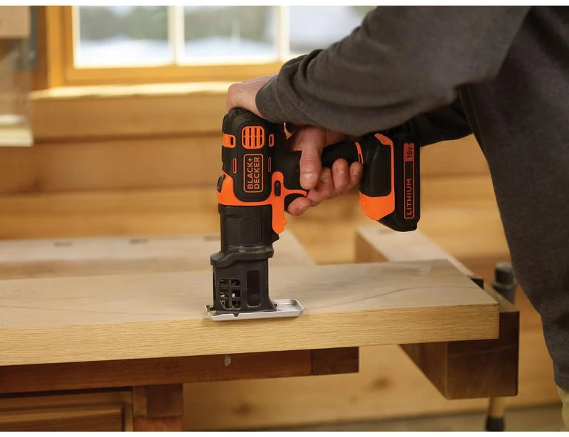 Black & Decker Juodas & Decker MULTIEVO siaurapjūklio galvutė + 5 Juodas & Decker peiliukai [MTJS1-XJ]