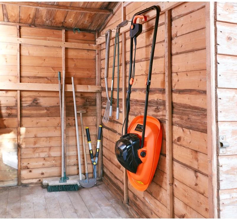 Black & Decker Juodas & Decker Juodas & DECKER BEMWH551-QS elektrinė pneumatinė vejapjovė - 1200 W - 30 cm - 6 peiliai