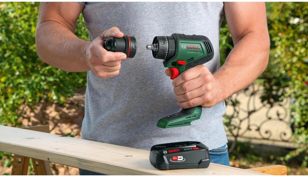 Suktuvas - gręžtuvas Bosch AdvancedImpact 18V-80 QuickSnap 2 x akumulator 2.5 Ah (06039E2102)