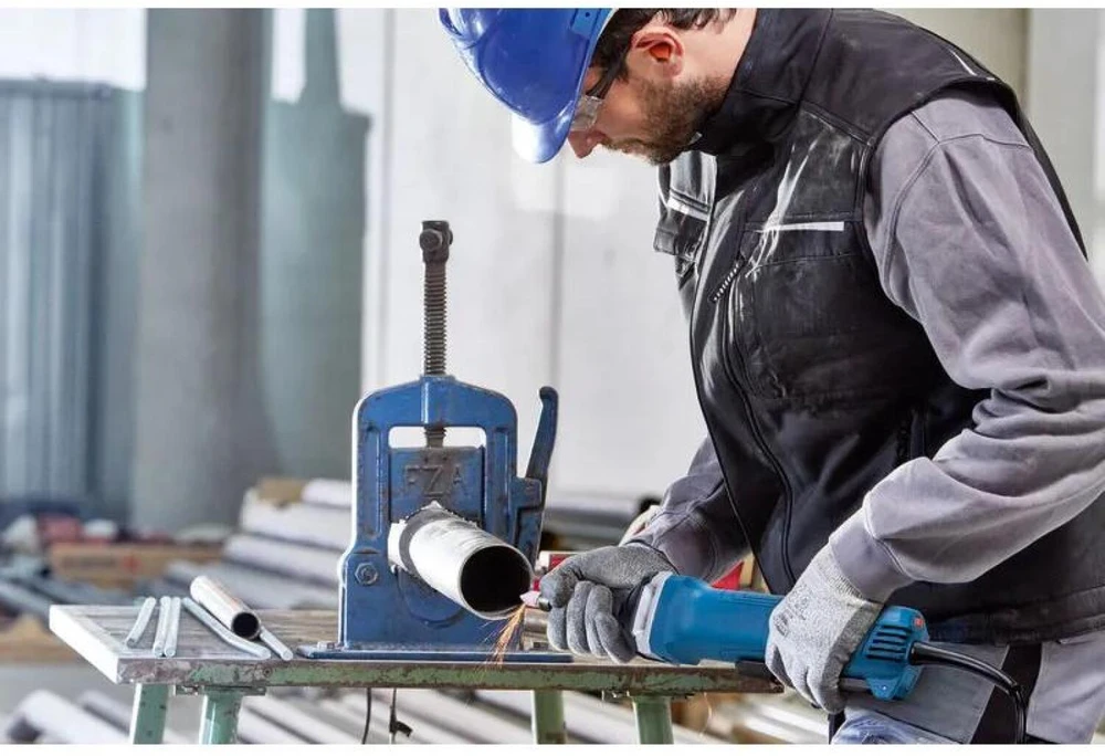Tiesinis šlifuoklis Bosch GGS 30 LPS Professional; 750 W