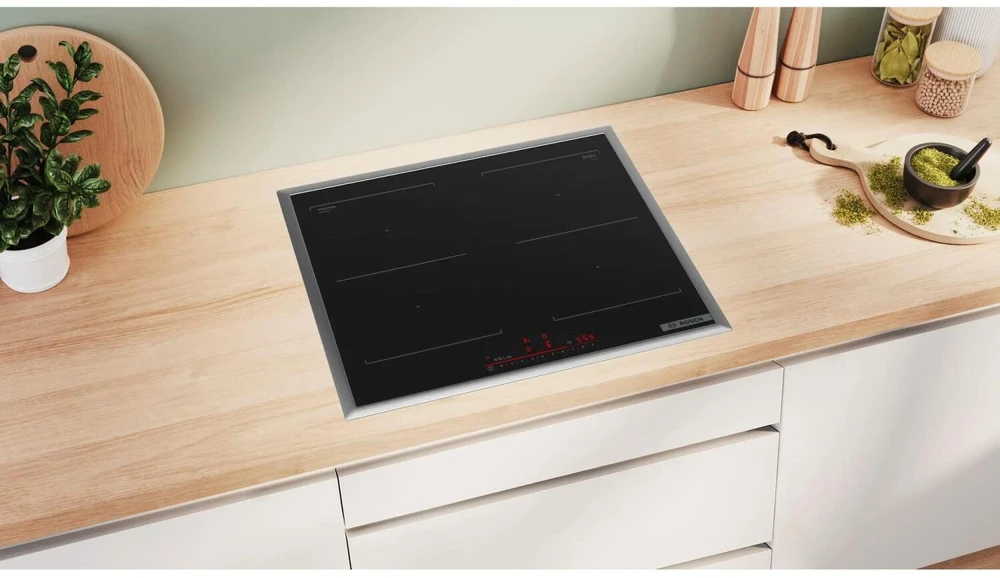 Bosch indukcinė kaitlentė PVQ645HB1E, 3700 W, 58.3 cm, 4 zonos, 17 lygiai, stiklo keramika, PowerBoost, CombiZone, Home Connect