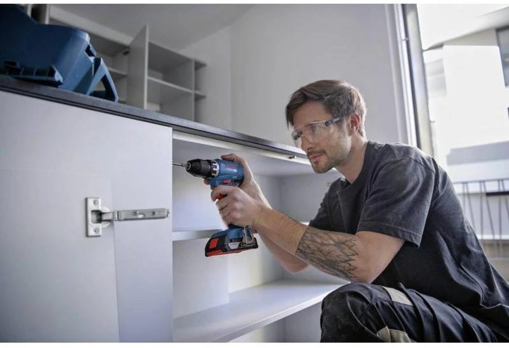 BOSCH Rinkinys COMBO 18V (GSR 18V-45, GBH 18V-22) 2x4,0Ah +ACC …