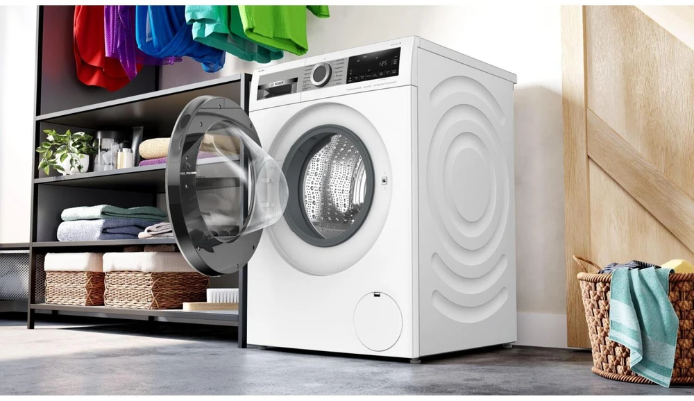 Skalbimo mašina Bosch WGG244F40 Serie 6 (baltas/juodas, 60 cm)