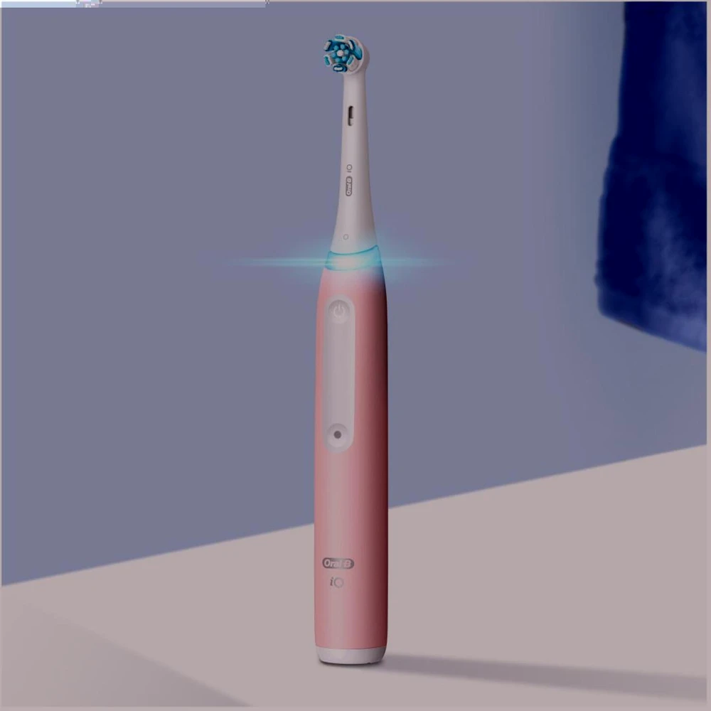Oral-B | Elektrinis dantų šepetėlis | iO3 Series | Įkraunamas | Suaugusiems | Šepetėlių skaičius galvutės įeina 1 | Number of teeth brushing modes 3 | Blush Rožinė