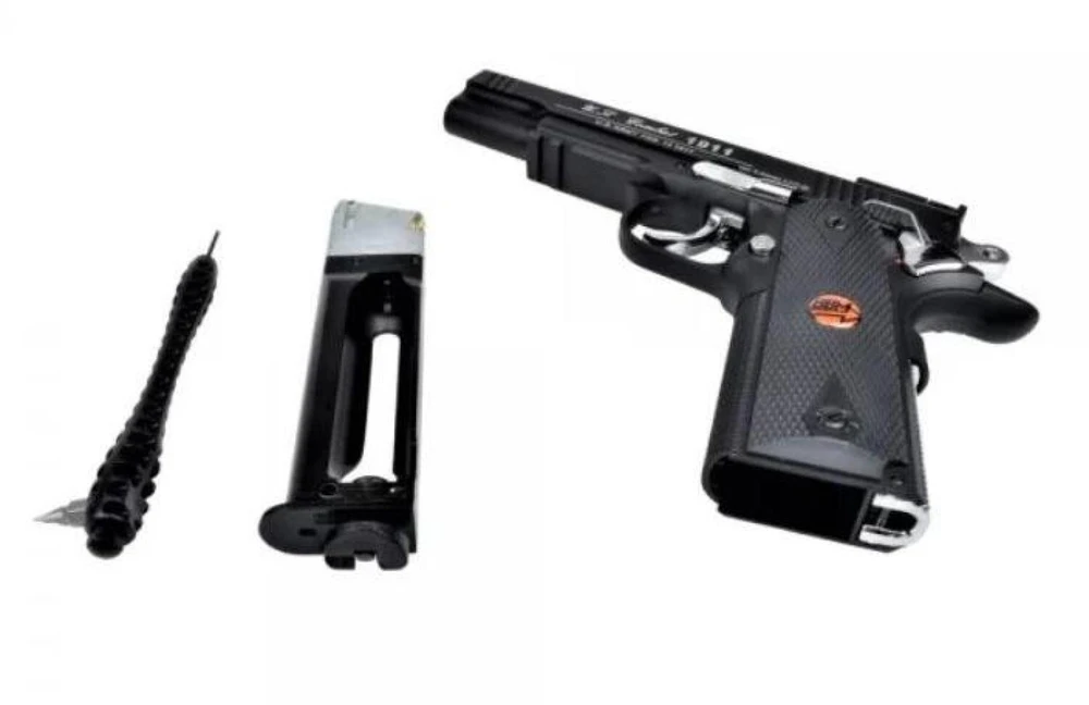 BRUNI 816 US Combat 4.5 mm BB airsoft pistol, 20-round CO₂ magazine, iki 17 joules