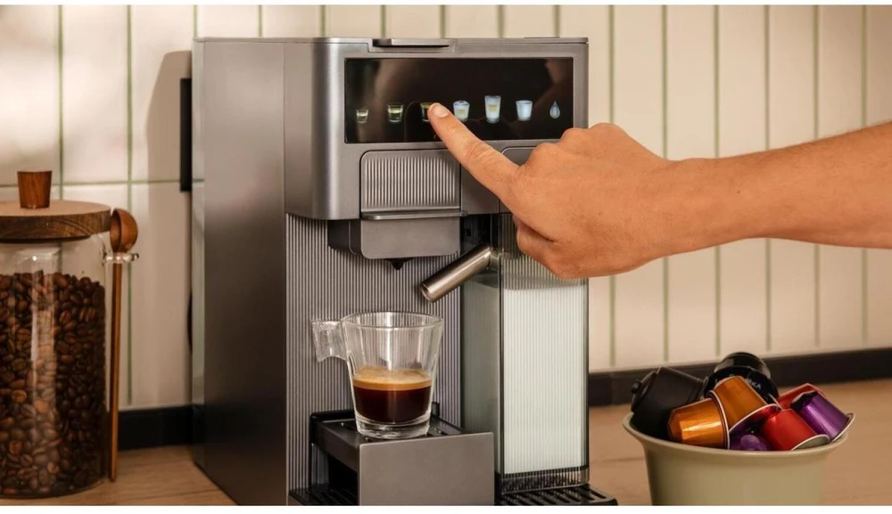 Cecotec Kavos aparatas | FreeStyle Latte T | Slėgis 20 bar | Su pieno plakikliu | Automatinis | Pilkas | 1350 W