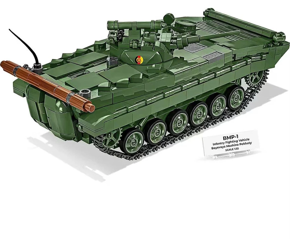 Cobi Klocki BMP-1 blokuoja 758 blokus