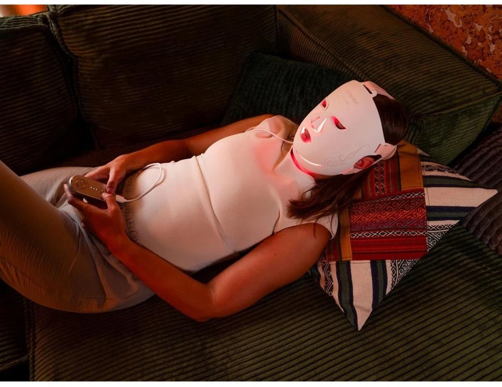 Concept MO8303 Perfect Skin LED face mask Baltas