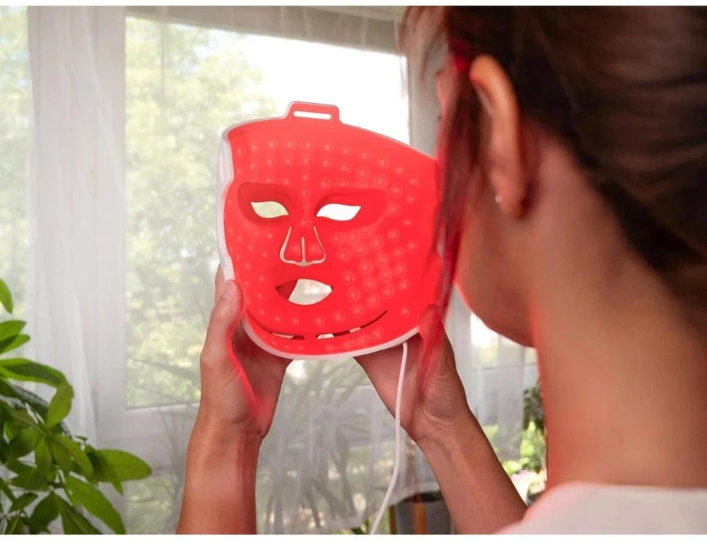 Concept MO8303 Perfect Skin LED face mask Baltas