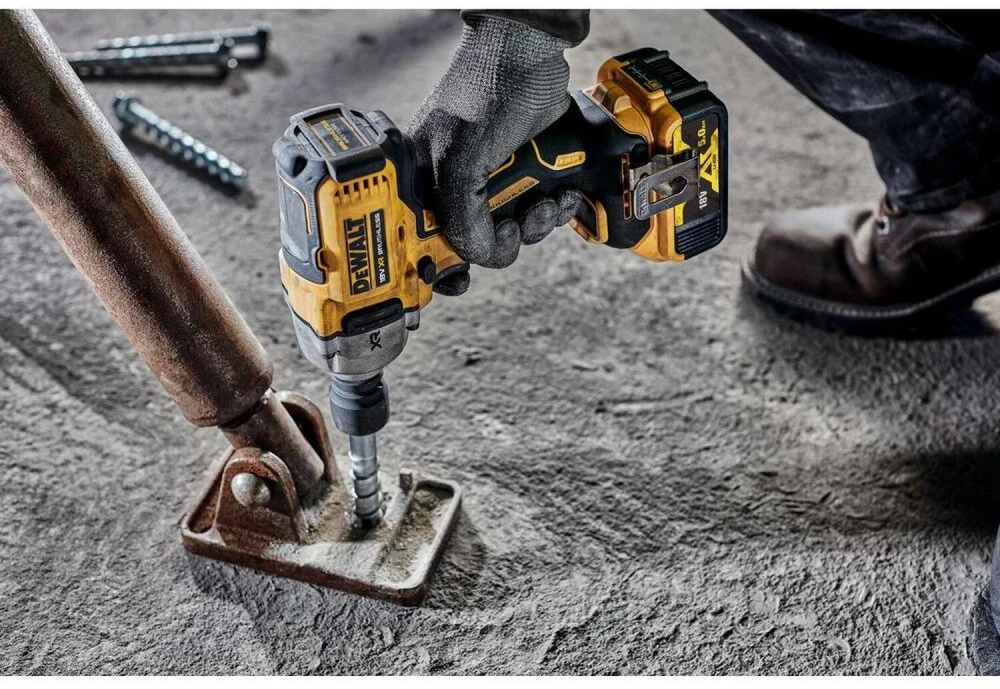 DEWALT Smūginis veržliasukis 3/8" 12V 1x5,0Ah DCF903P1