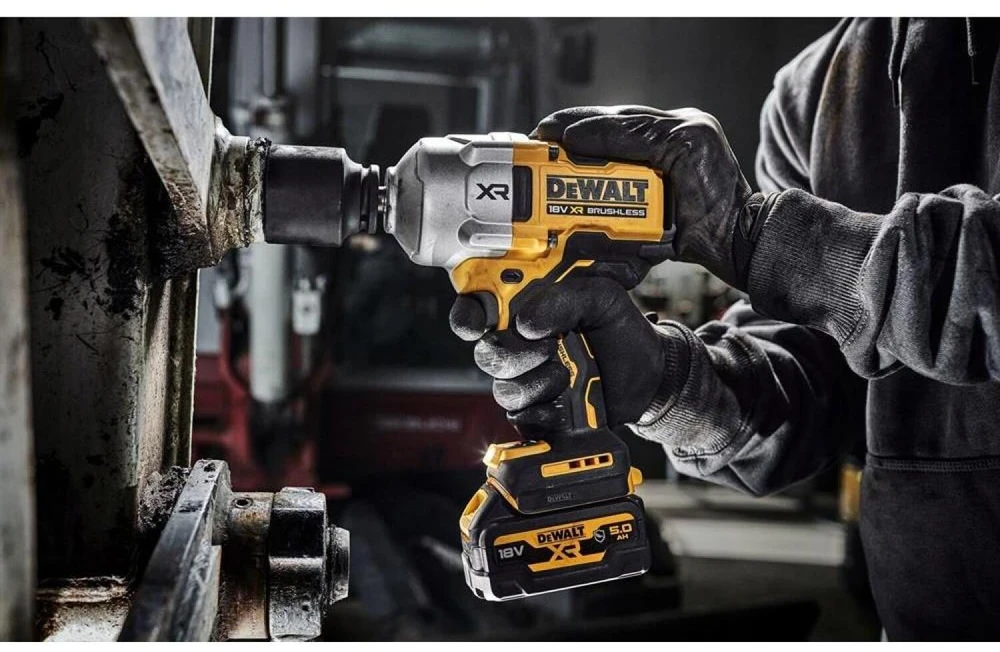 Smūginis veržliasūkis DeWalt DCF961H2T-QW; 18 V; 2x5,0 Ah akum.