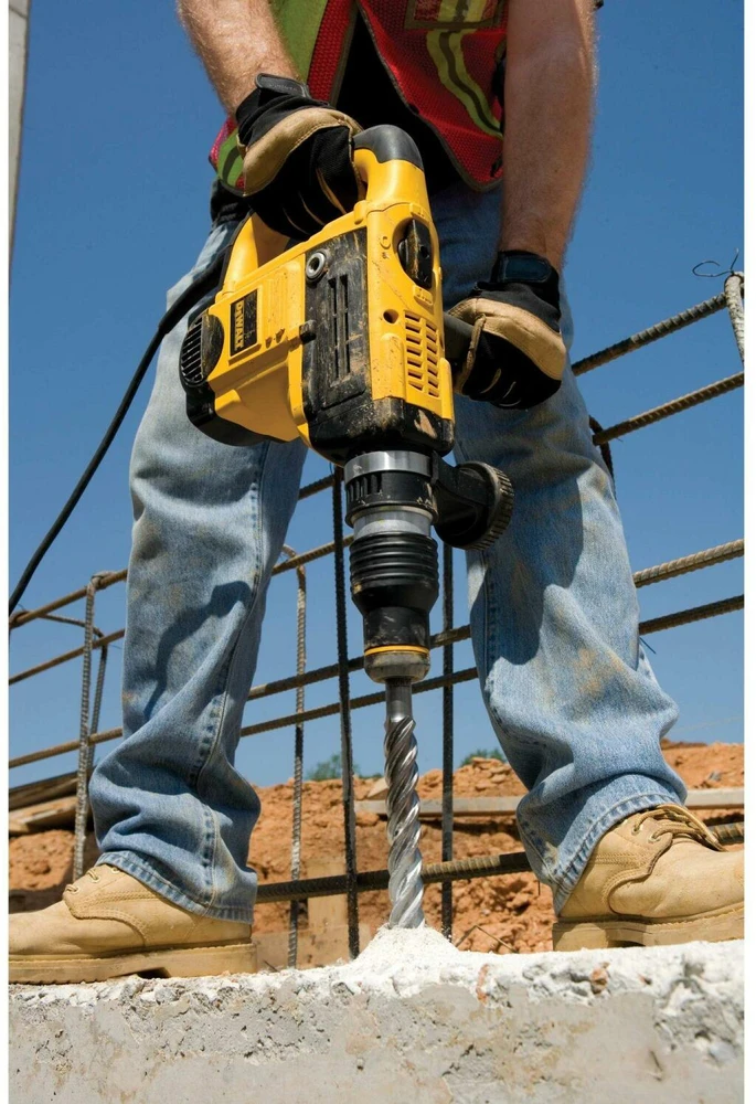SDS MAX 22 mm Dewalt betono grąžtas (DT60821-QZ)