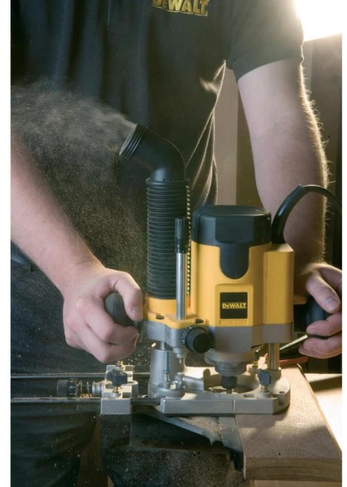 Freza DeWalt DW621KTX-QS; 1100 W