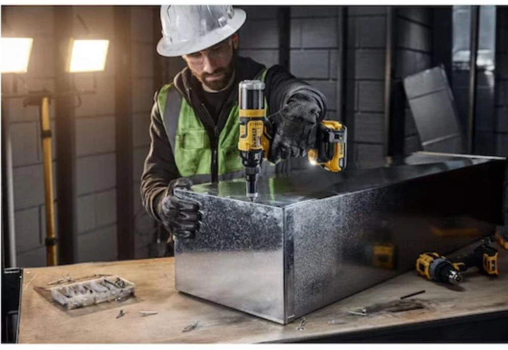 Akumuliatorinis kniediklis DeWalt DCF403E1GT-QW; 18 V; 1x1,7 Ah akum.