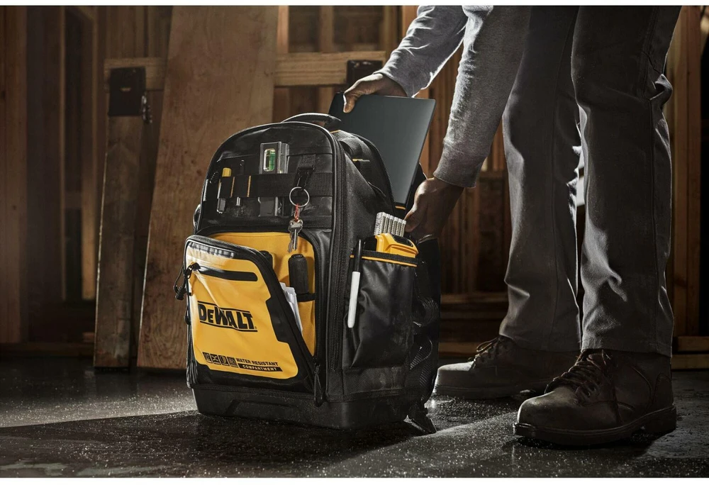Kuprinė DeWalt DWST60102-1