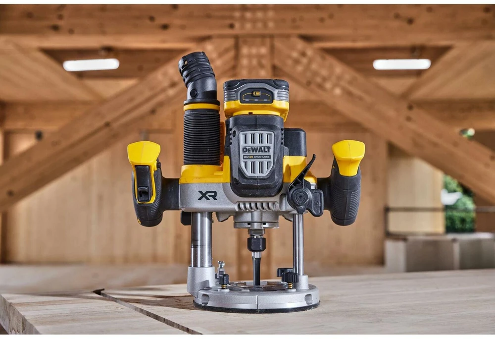 Freza DeWalt DCW620H2-QW; 18 V; 2x5,0 Ah akum.