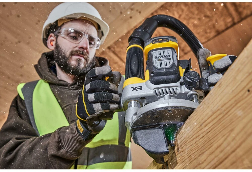Freza DeWalt DCW620H2-QW; 18 V; 2x5,0 Ah akum.