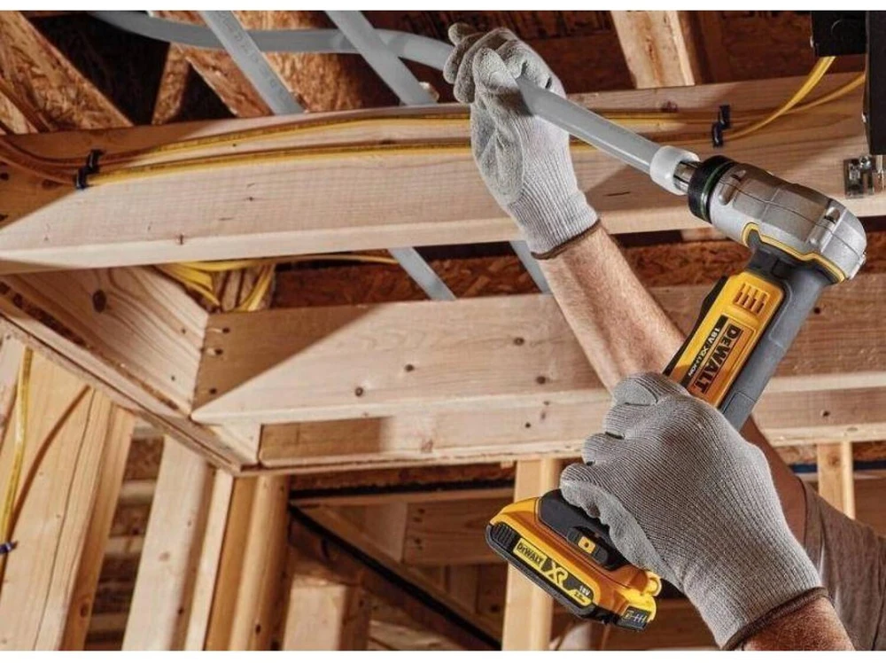 Plastikinių vamzdžių plėstuvas DeWalt DCE400NT-XJ; 18 V (be akumuliatoriaus ir pakrovėjo)