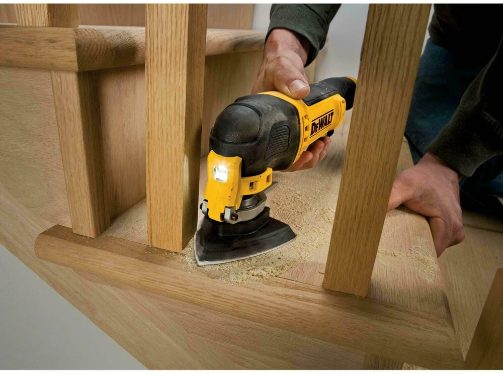 šlifavimo popierius tipas DELTA 93x93x93mm su Velcro, 6 skylės, grūdėtumas 80, DeWalt [DT3092-QZ] 10 vnt.