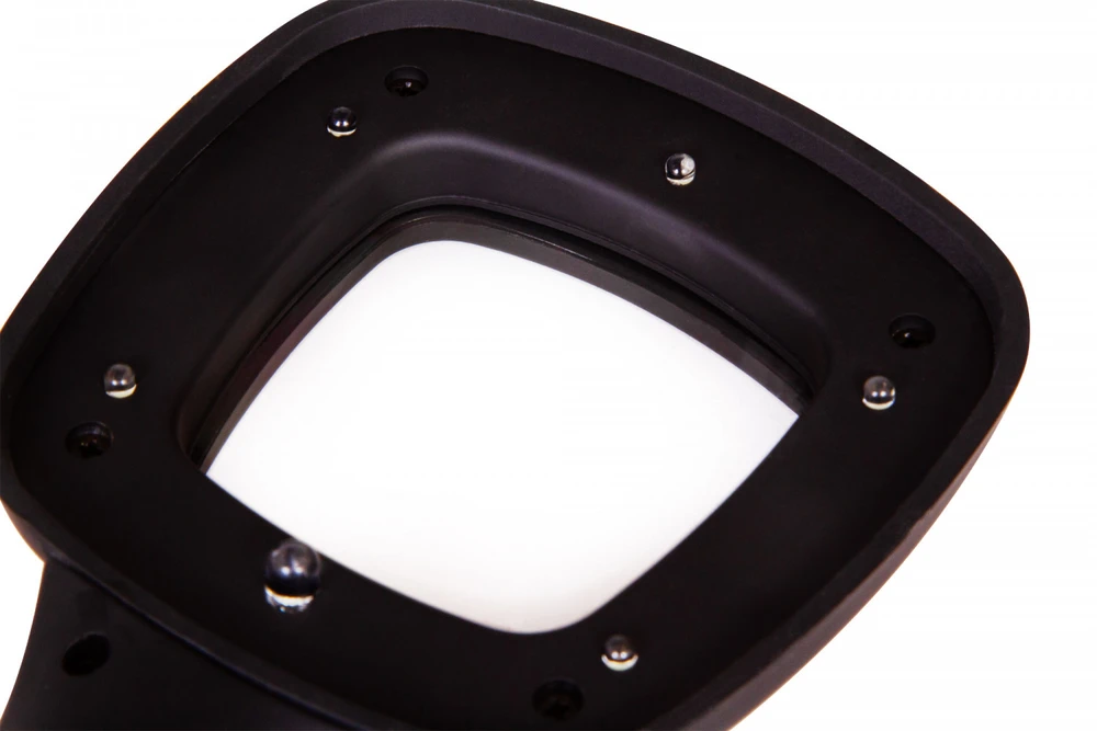 Žiūronai Didinamasis stiklas su LED Zeno Read ZR12 4x L74068 LEVENHUK