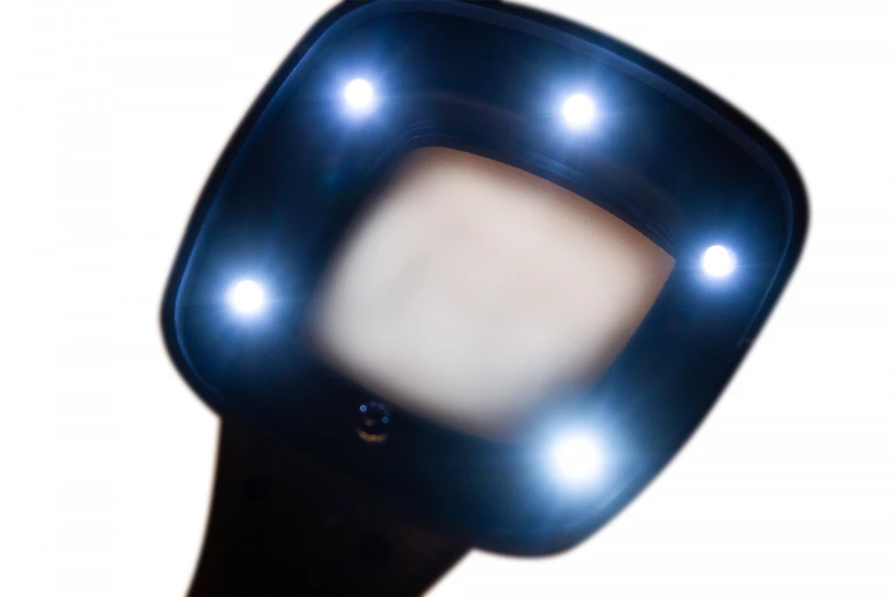 Žiūronai Didinamasis stiklas su LED Zeno Read ZR12 4x L74068 LEVENHUK