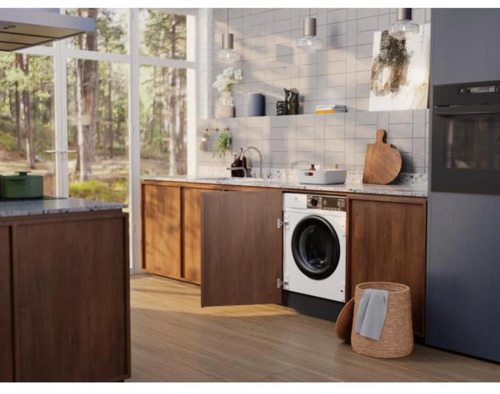 Skalbimo mašina Electrolux EW8F348SCI