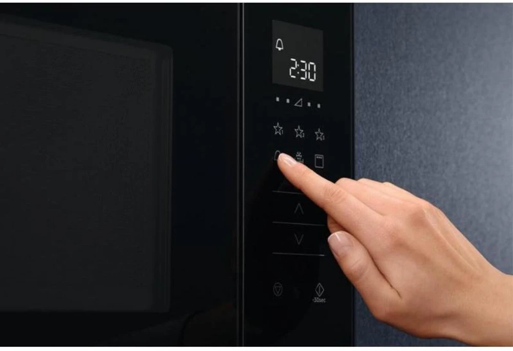 Cooker microwave Electrolux LMS2203EMK (700W, 20l, juodas and sidabrinis color)
